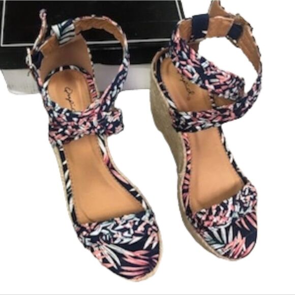 Qupid Boston   - Picture 5 of 5